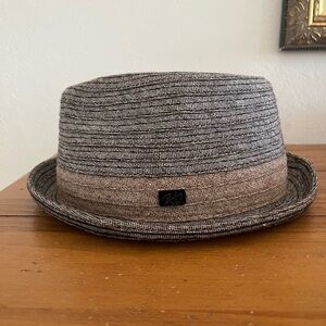 Bailey Of Hollywood Two-Tone Triby Fedora Stingy Brim Medium